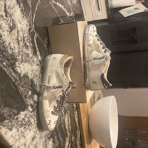 Golden Goose Super-stars